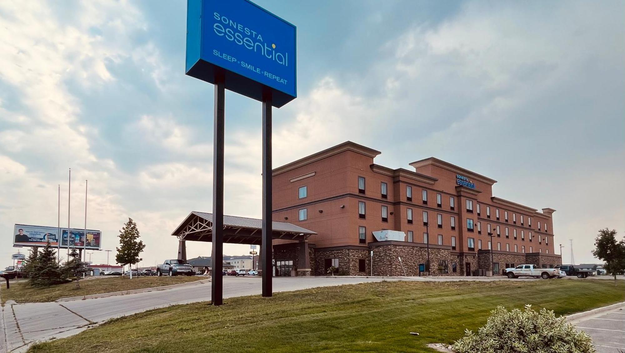Sonesta Essential Minot Hotel Ngoại thất bức ảnh
