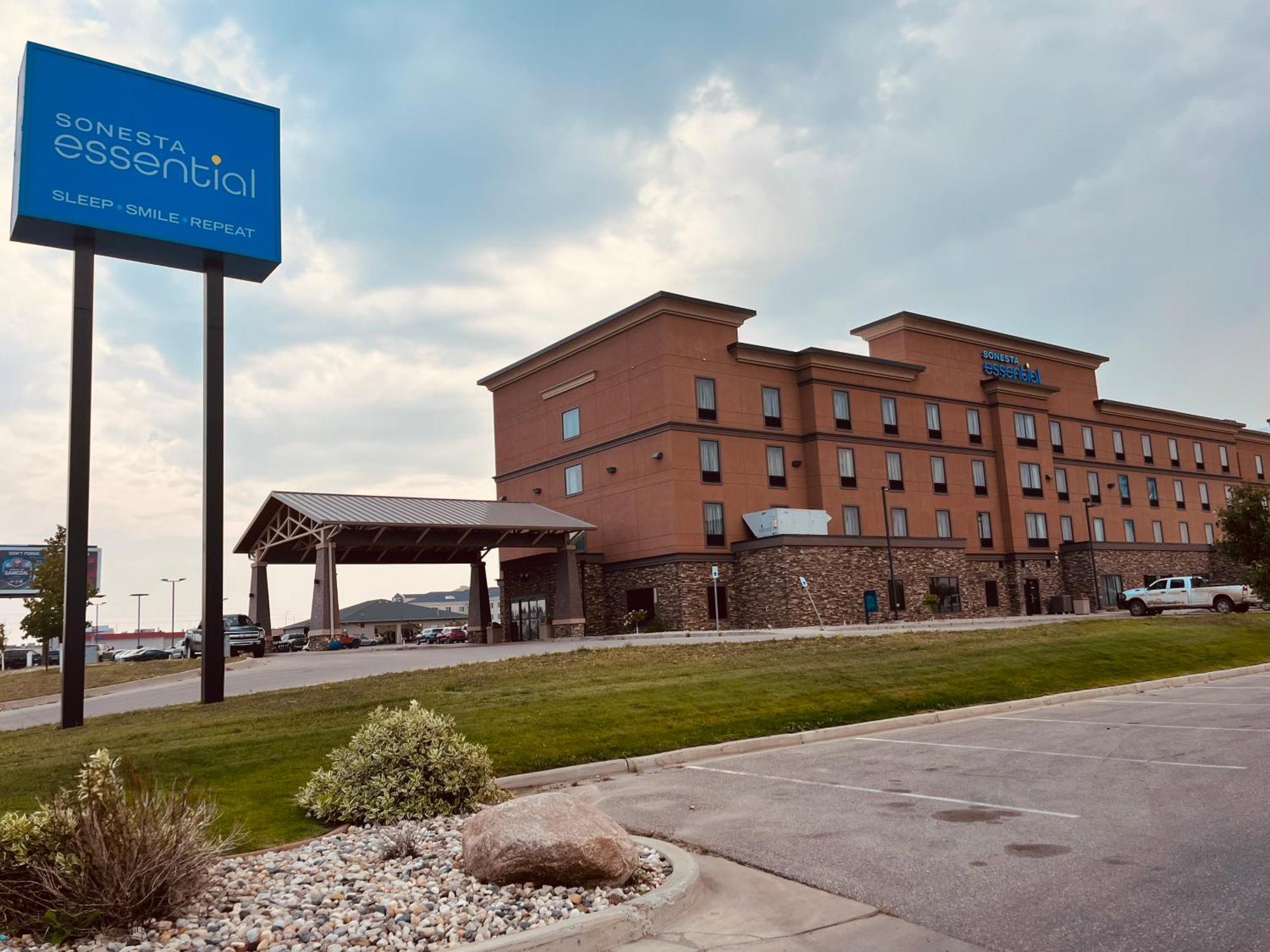 Sonesta Essential Minot Hotel Ngoại thất bức ảnh